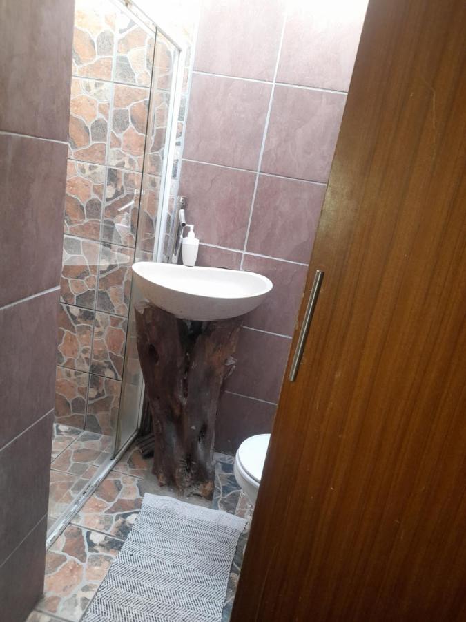 1322 Backpackers International Hostel Pretoria-Noord Εξωτερικό φωτογραφία