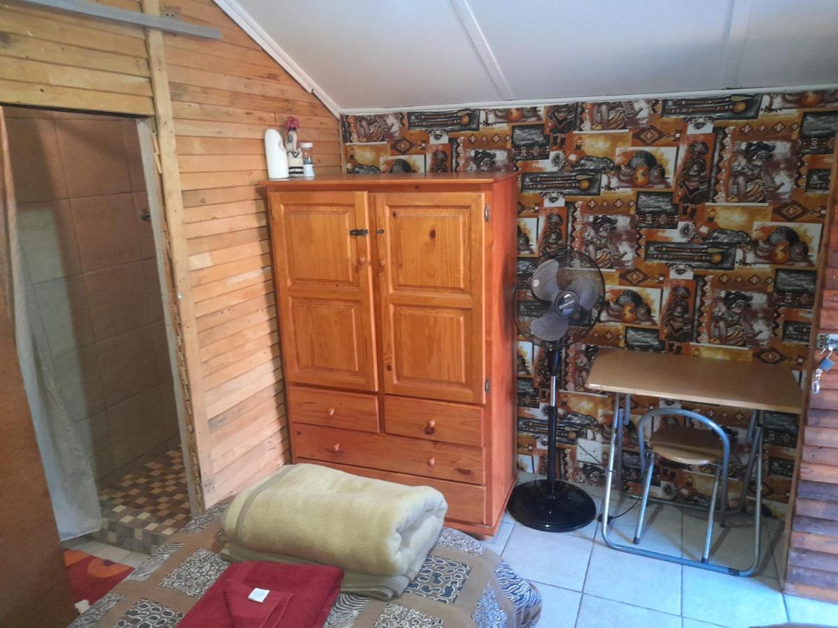 1322 Backpackers International Hostel Pretoria-Noord Εξωτερικό φωτογραφία